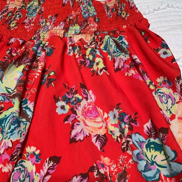 Roxy Juniors Red Flower Skirt - Picture 3 of 7